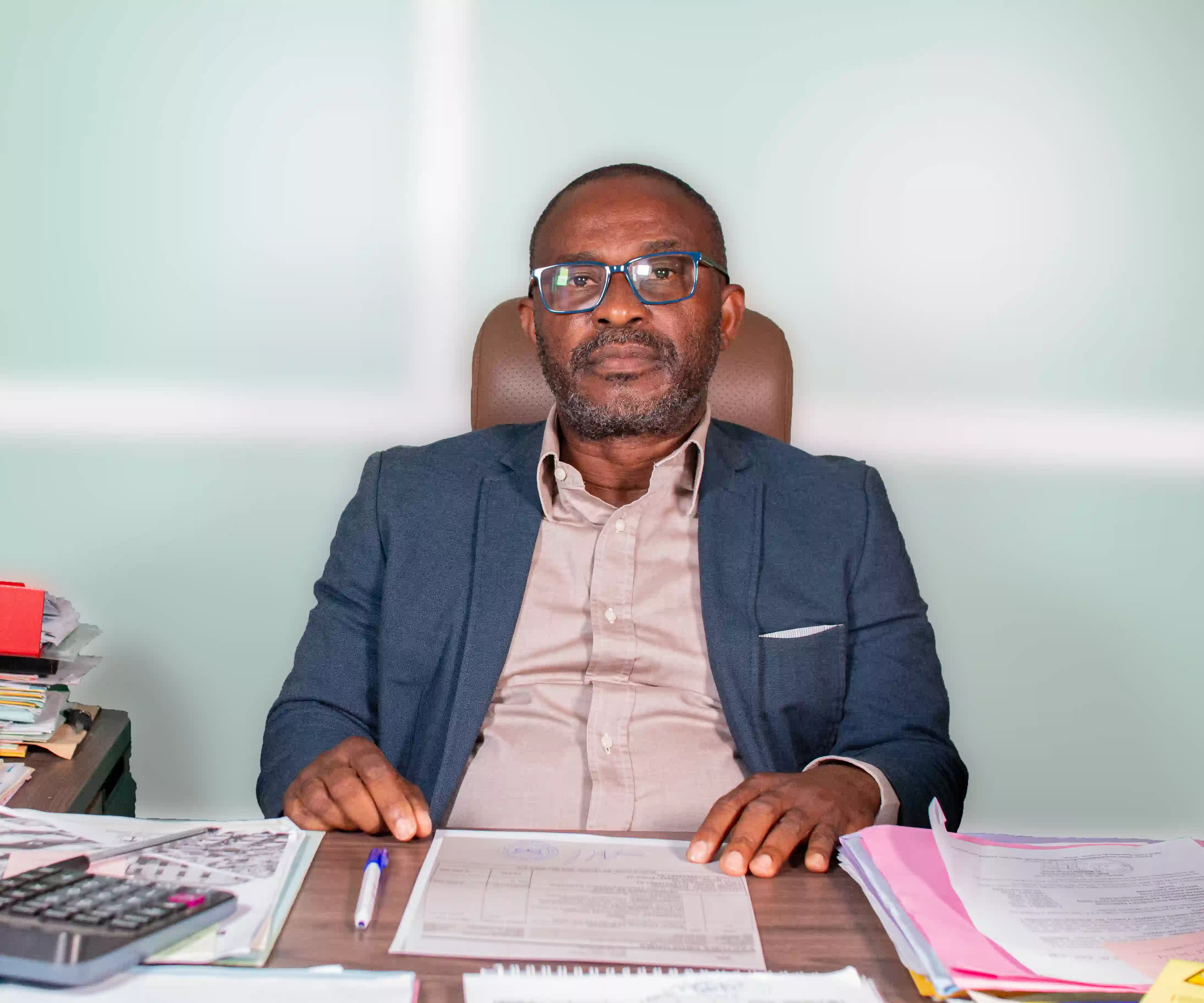 Nombre del Director General