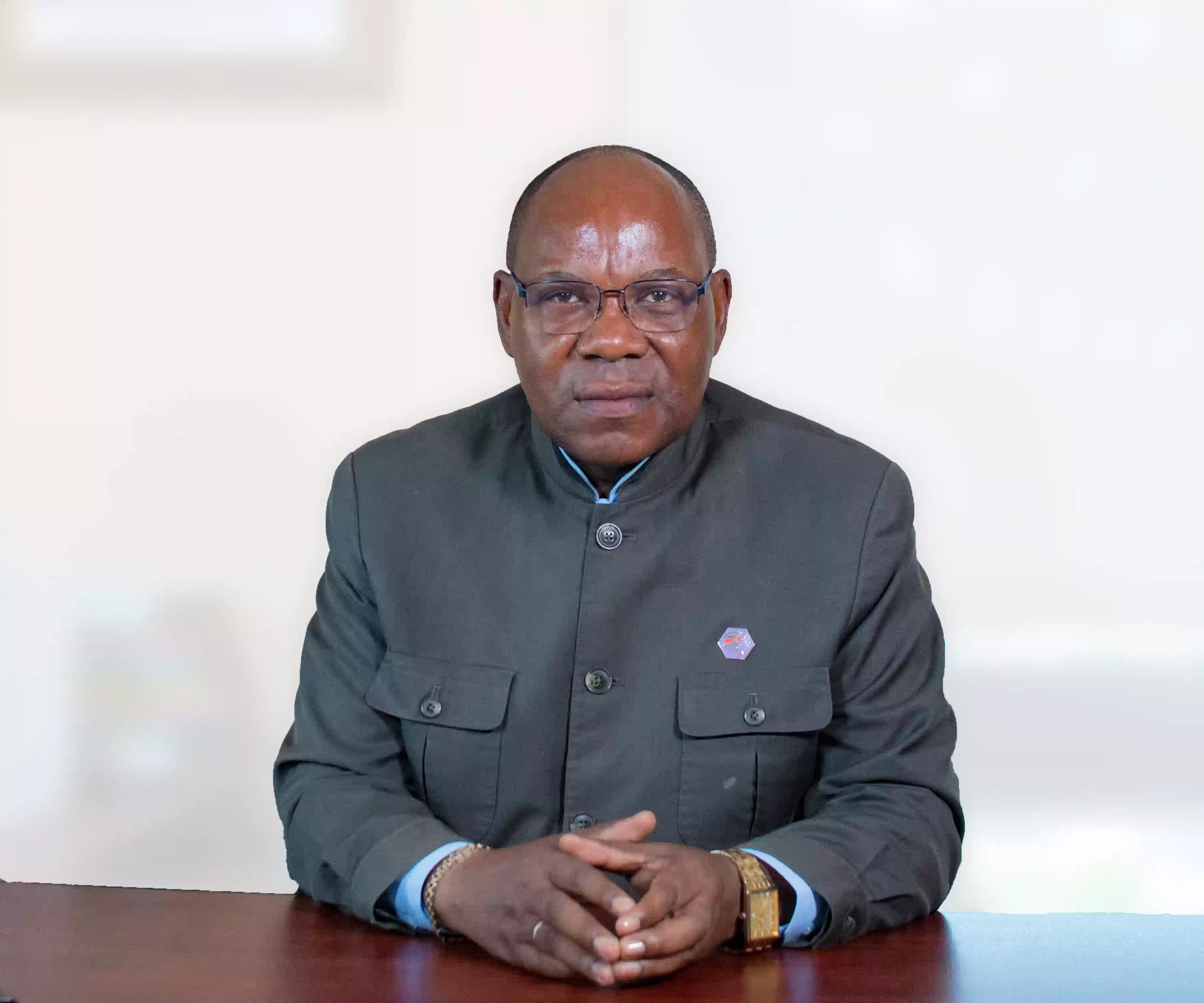 Ilmo. Sr. Don Andres Ondo Nze Nzang